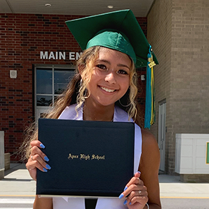 Jordyn graduation square 300